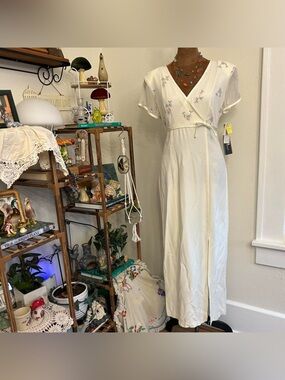 Vintage Off-White Formal Maxi Dress w Pastel Floral Embroidery  by Dawn Joy